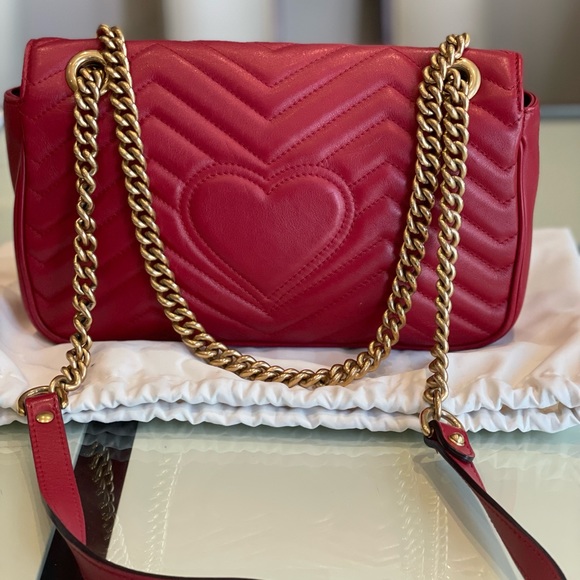 Authentic Gucci GG Marmont small matelassé shoulder bag - Picture 4 of 8